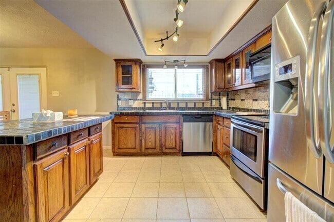 Building Photo - 10432 Hammerly Blvd