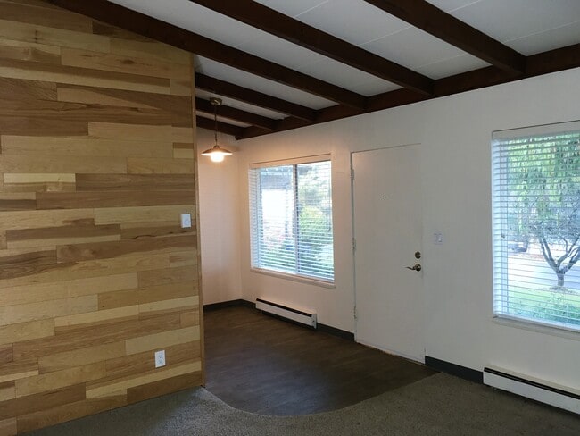 Foto del edificio - 3604 Butler Dr