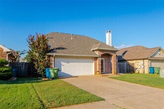 Building Photo - 1213 Denise Ct