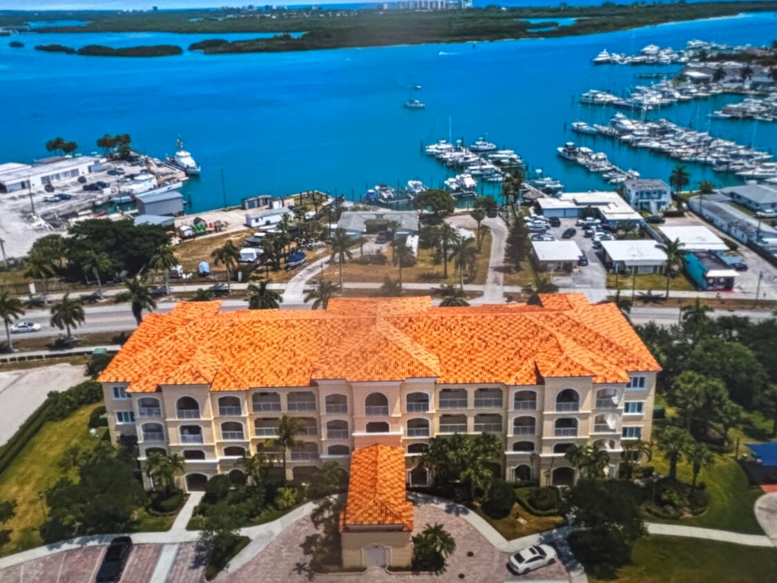 Foto principal - 38 Harbour Isle Dr E