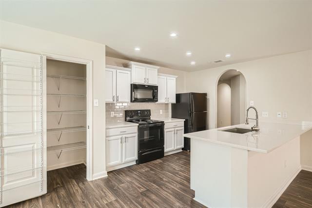 Foto del edificio - 1026 Barrymore Ln