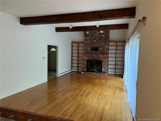 Foto del edificio - 125 Prospect Hill Rd