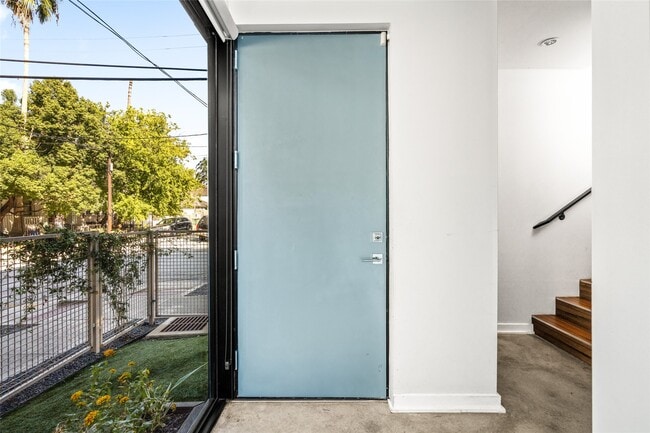 Foto del edificio - 2202 Whitney St