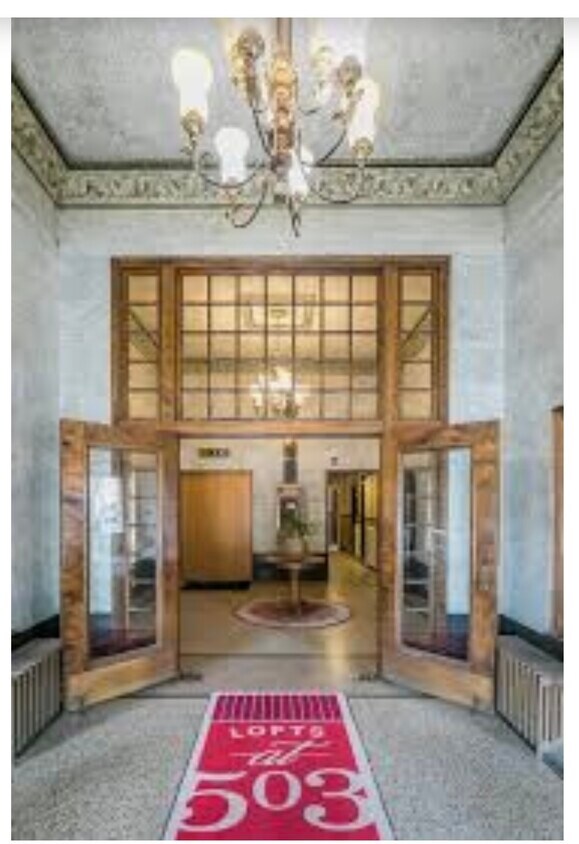 Lobby - 503 1st Ave N