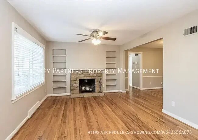Foto del edificio - 4931 W 72nd Terrace