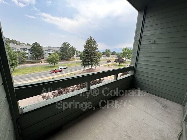 Photo - 120 W Rockrimmon Blvd Apartment