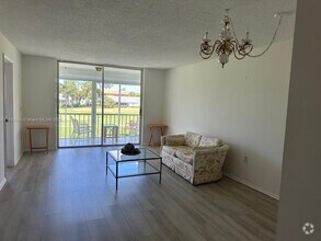 Building Photo - 160 Turtle Lake Ct