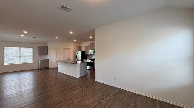 Building Photo - 21601 Quick Fox Dr