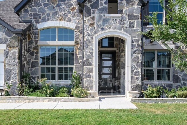 Photo - 1140 Huckleberry St House