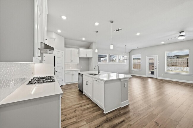 Foto del edificio - 1620 Mcdougall Crk