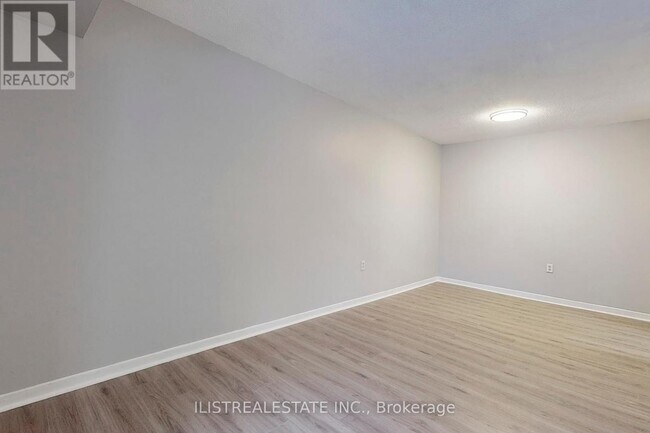 Building Photo - 1200 Bridletowne Cir