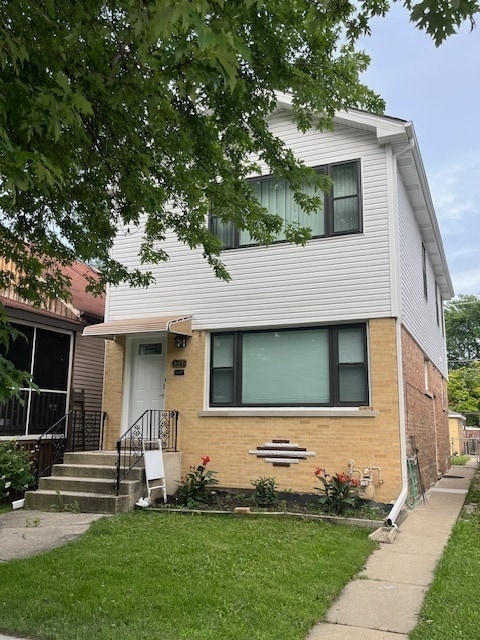 Building Photo - 3431 N Kostner Ave