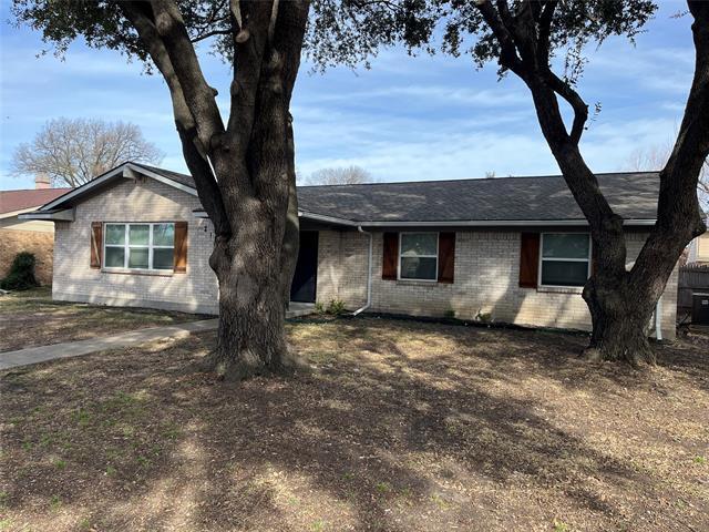 Building Photo - 2101 Plymouth Rock Dr