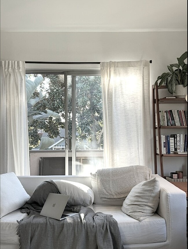 Photo - 827 7th St Apartment