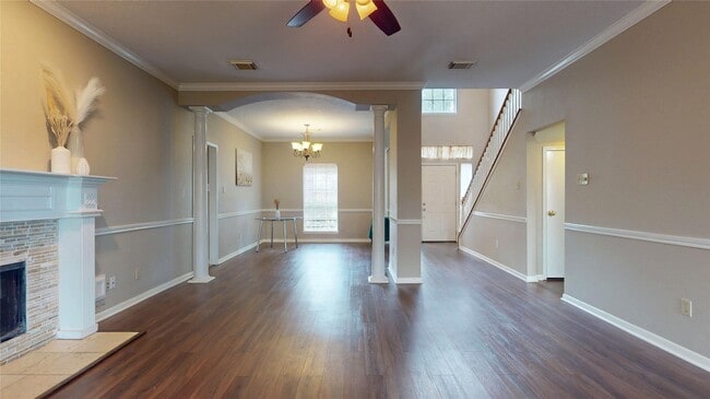 Building Photo - 14919 Forest Trails Dr