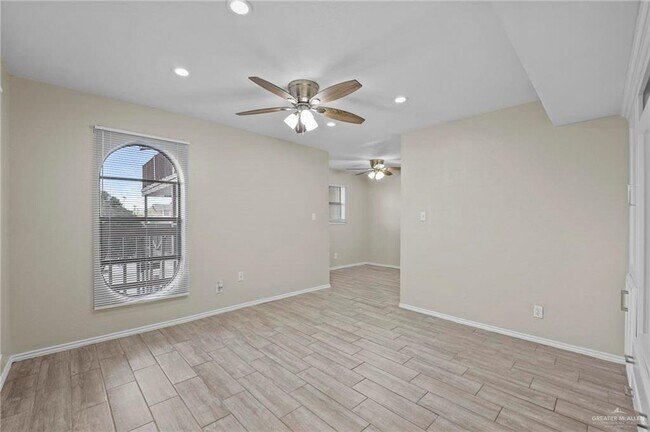 Foto del edificio - 3509 N 23rd Ln