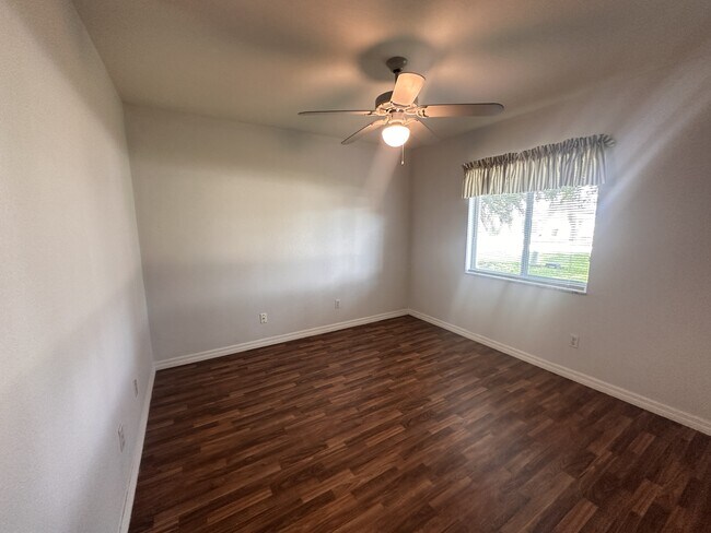 Foto del edificio - 10016 SW 62nd Cir