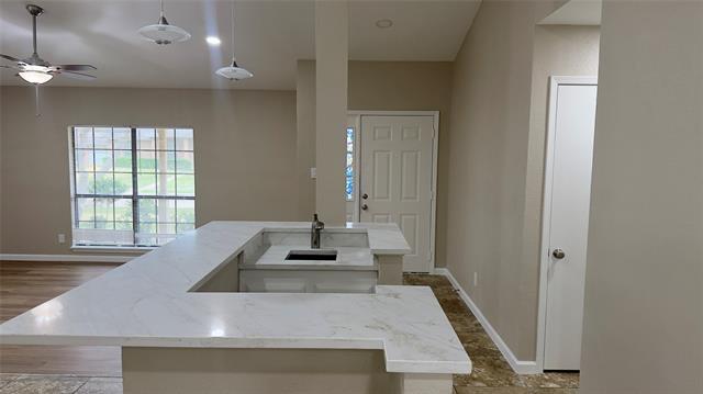 Foto del edificio - 1413 Colmar Dr