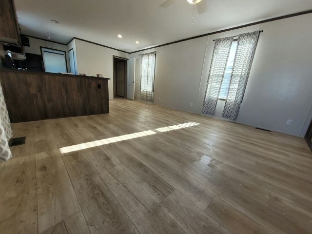 Foto del edificio - 147 Skyline Dr