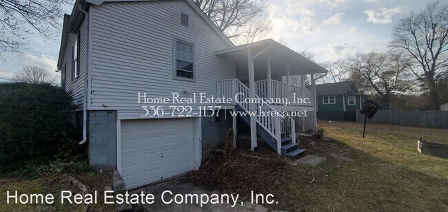Building Photo - 3 br, 1 bath House - 2047 W. Clemmonsville...
