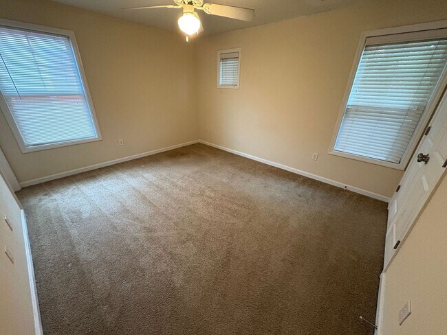 Building Photo - 179 Magnolia Bluff Dr