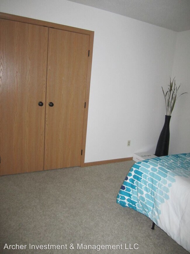 Foto del edificio - 403 3rd St N