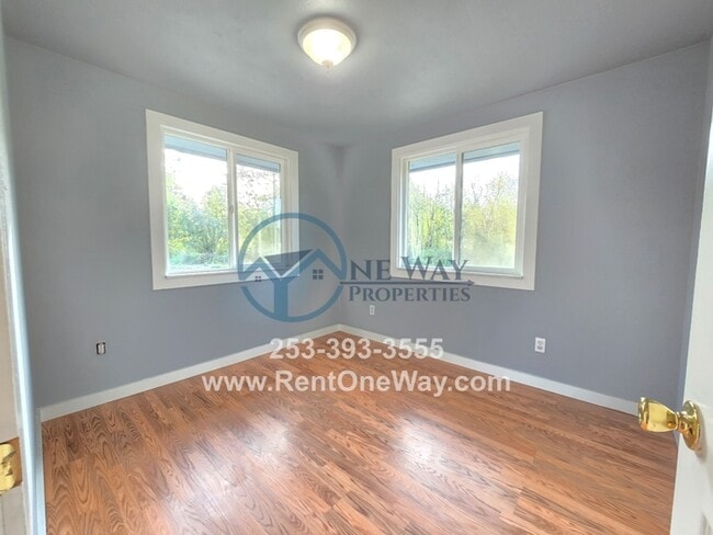 Foto del edificio - 25502 Mountain Hwy E