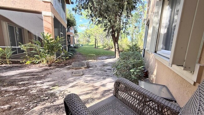 Foto del edificio - 8946 Sandshot Ct