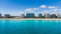 Foto principal - 9349 Collins Ave