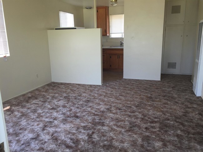 Foto del edificio - 409 W Hickory Ave