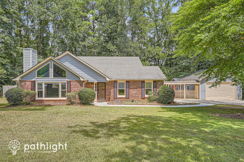 Primary Photo - 215 Fairfield Circle, Fayetteville, GA, 30214