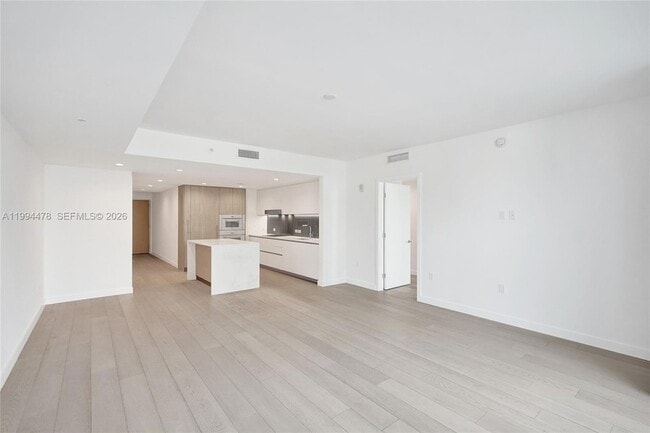 Photo - 9221 E Bay Harbor Dr Apartment