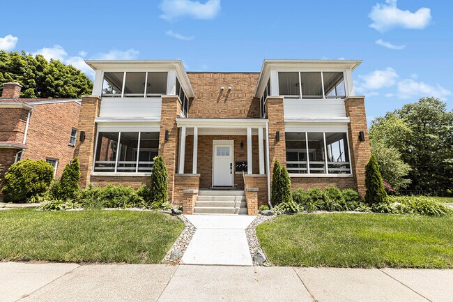 Foto del edificio - 211 S Pleasant St