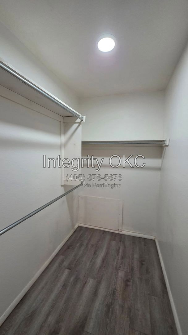 Foto del edificio - 3803 N Rockwell Ave