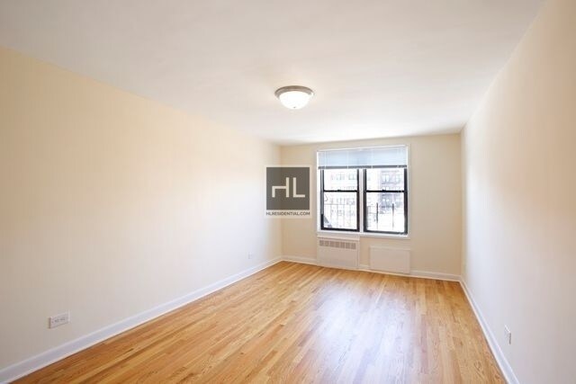 GREAT STUDIO AT SHEEPSHEAD BAY - $1450 - GREAT STUDIO  AT SHEEPSHEAD BAY - $1450