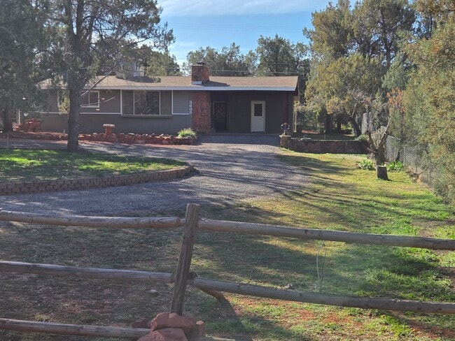 Building Photo - 3605 Moki Dr