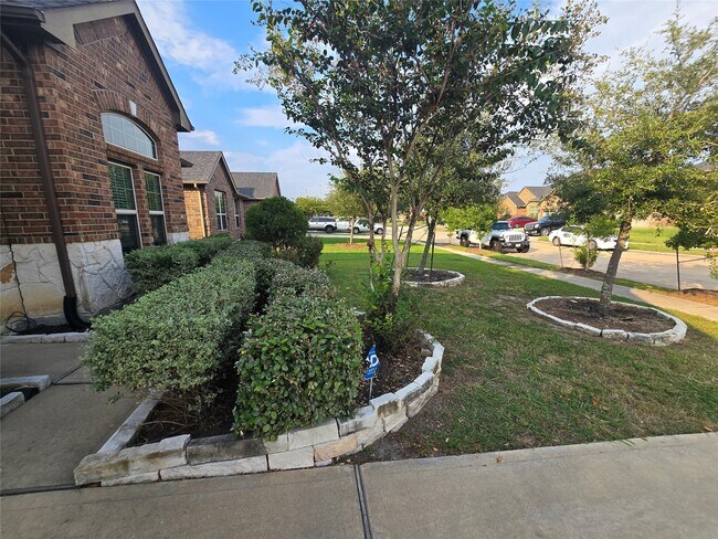 Foto del edificio - 511 Yellow Bullhead Ct