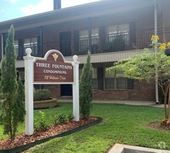 Building Photo - 112 Hillside Dr