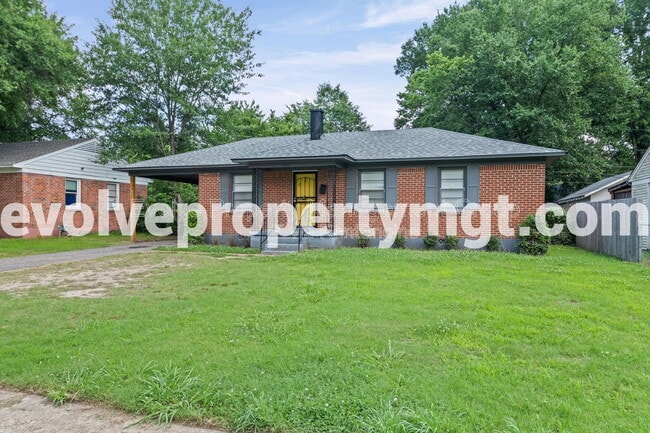 Photo - 1716 Cornelia Ln House