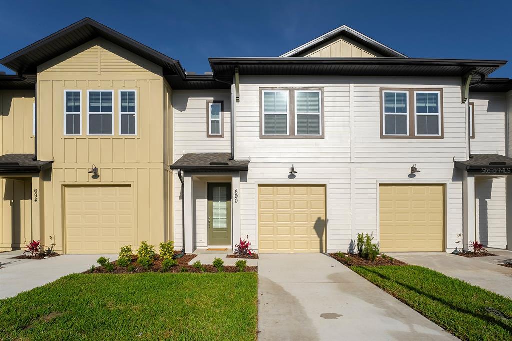 Primary Photo - 690 Longboat Dr