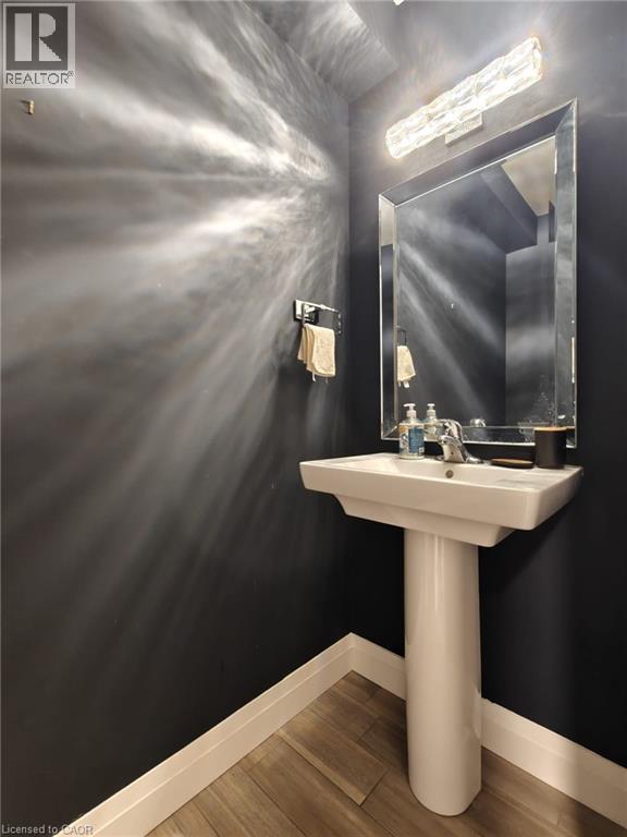 Photo du bâtiment - 243 Grey Silo Rd