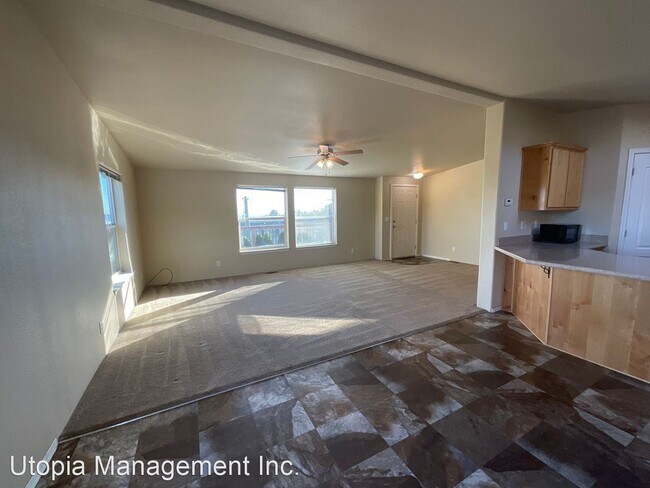 Building Photo - 3 br, 2 bath House - 8477 Selder Rd.