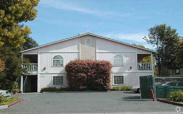 Foto del edificio - 270 Brown St