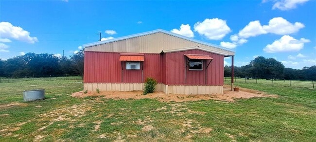 Building Photo - 937 Co Rd 305