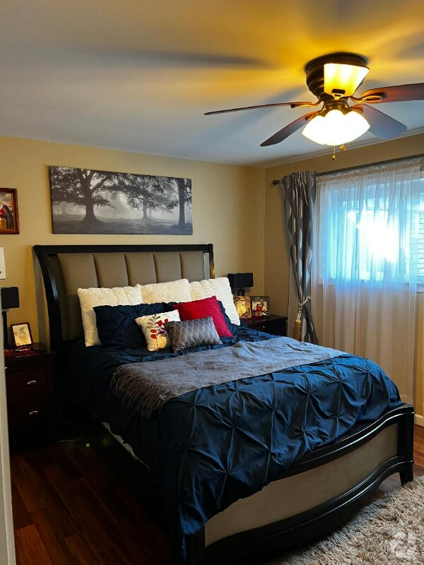 Thornton Apartments for Rent with a Garage Clinton Township, MI 1