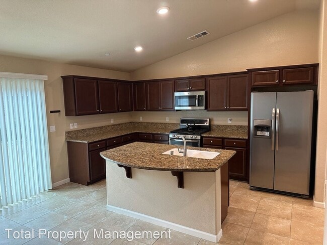 Building Photo - 3 br, 2 bath House - 2383 Harbor Island Ct.