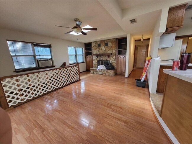 Foto del edificio - 10081 Jacobs Ln