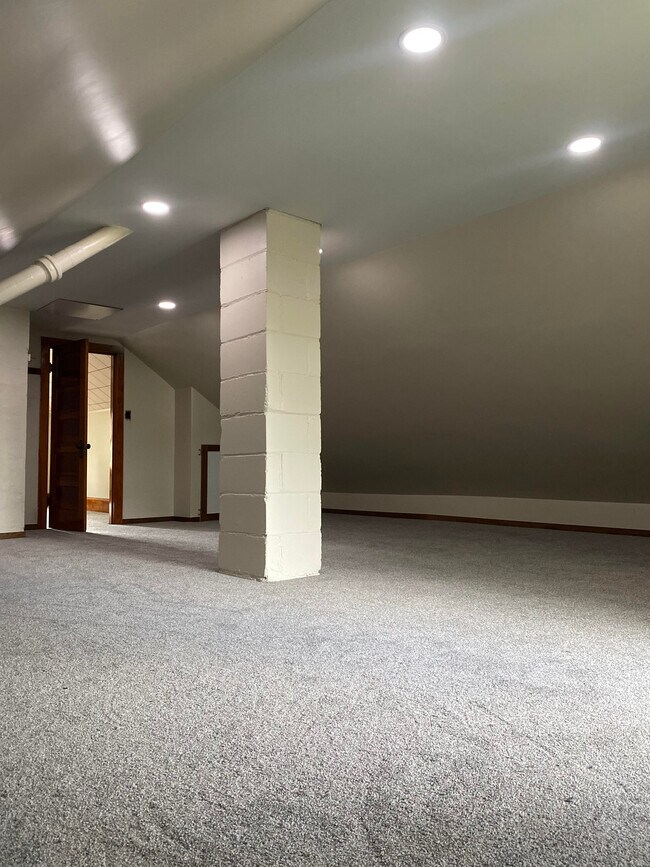 Foto del edificio - 1551 S 29th St