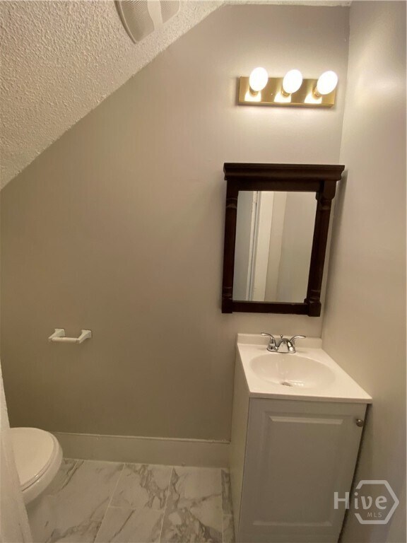 Foto del edificio - 516 W 38th St