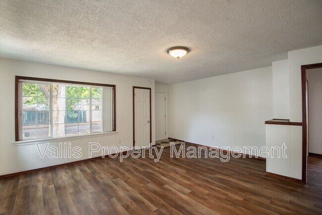 Foto del edificio - 920 13th St NE